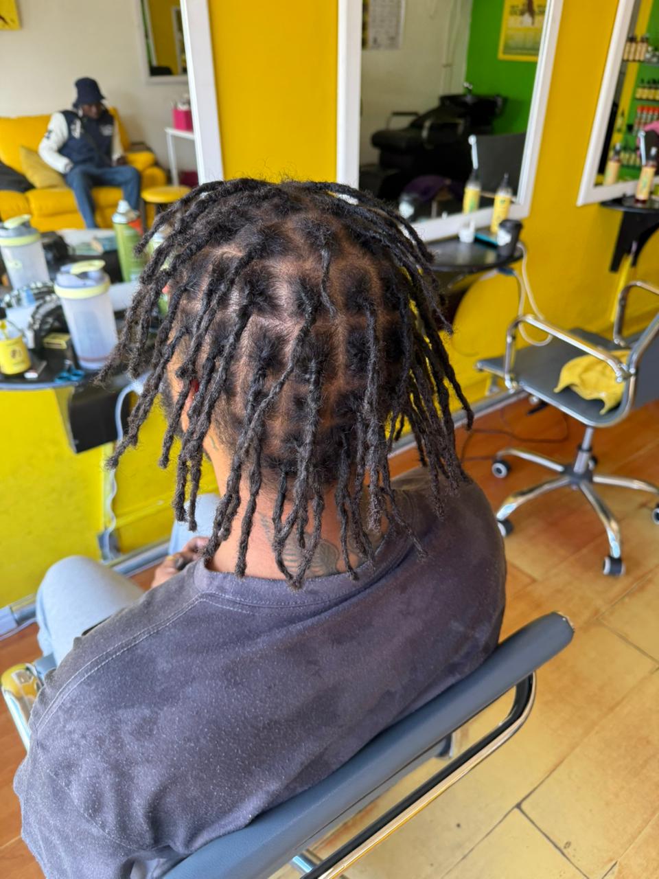 Client with dyed locs